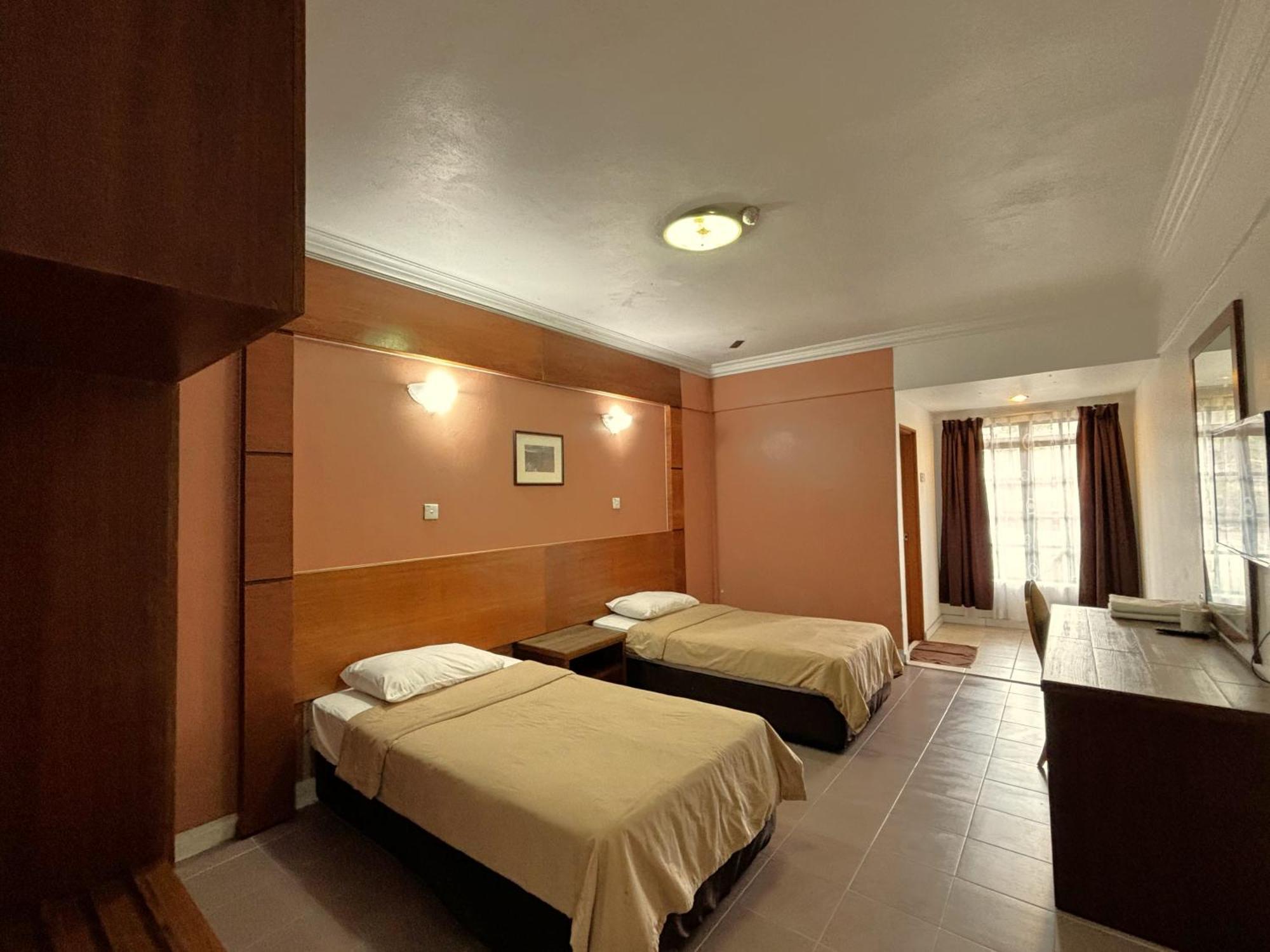 Cool Point Hotel Tanah Rata Bagian luar foto